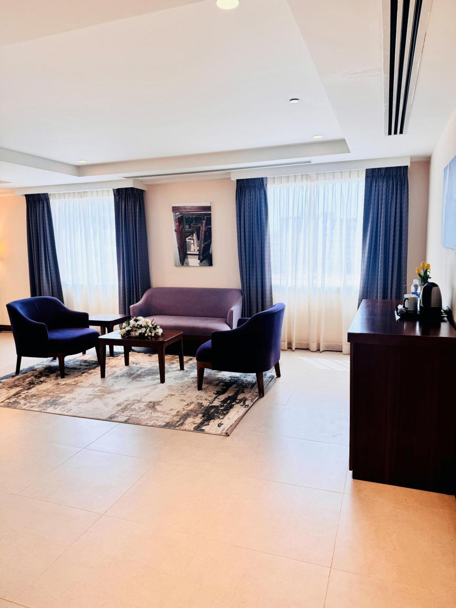 Kyriad Hotel Salalah Eksteriør bilde