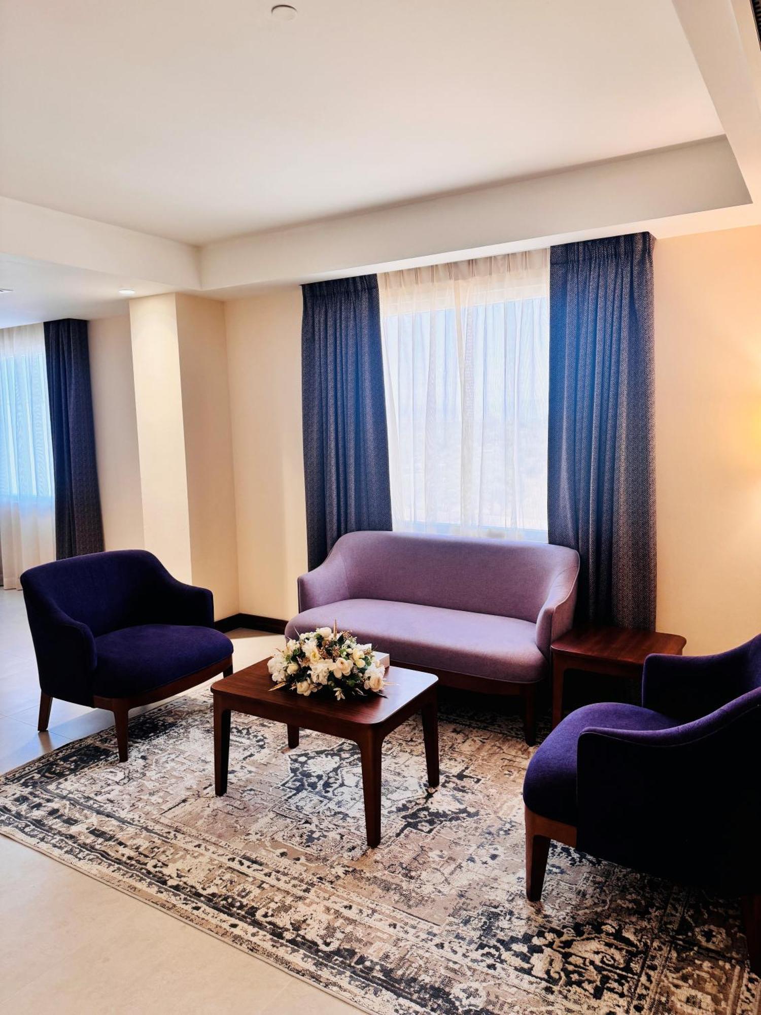Kyriad Hotel Salalah Eksteriør bilde